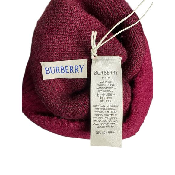 Burberry NWT Intarsia-Knit Logo Argyle Checked Beanie in Plum - Picture 3 of 10